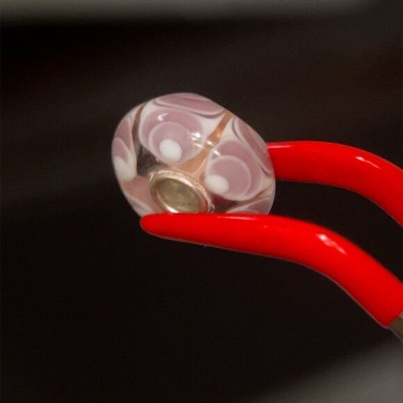 Trollbead Pink With Dot Bead - Picture 2 of 4